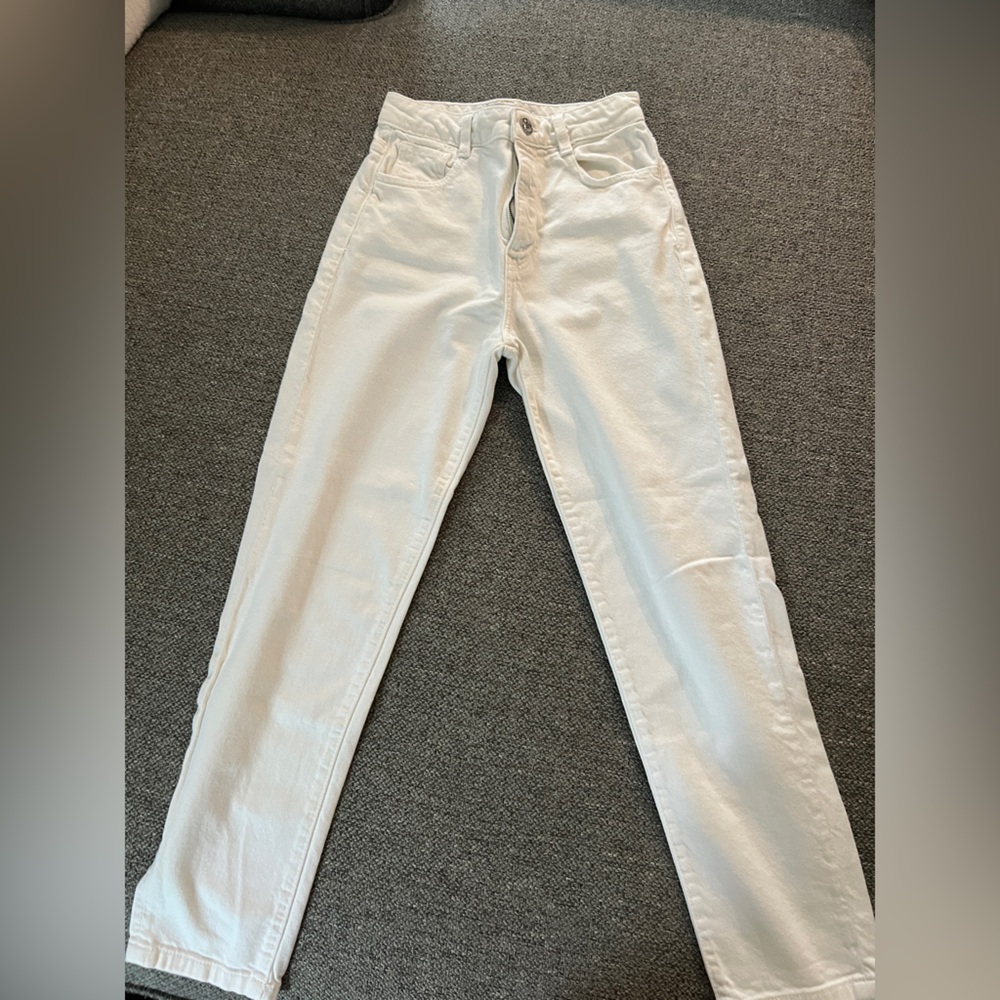 White zara mom fit